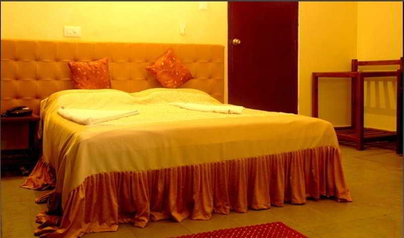 Don Hill Beach Resort Candolim Esterno foto