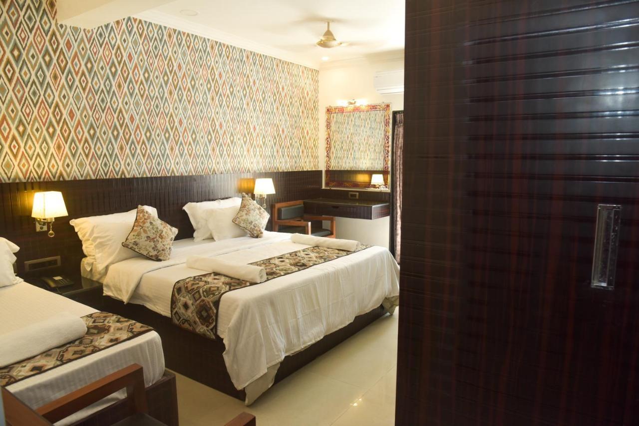 Don Hill Beach Resort Candolim Esterno foto