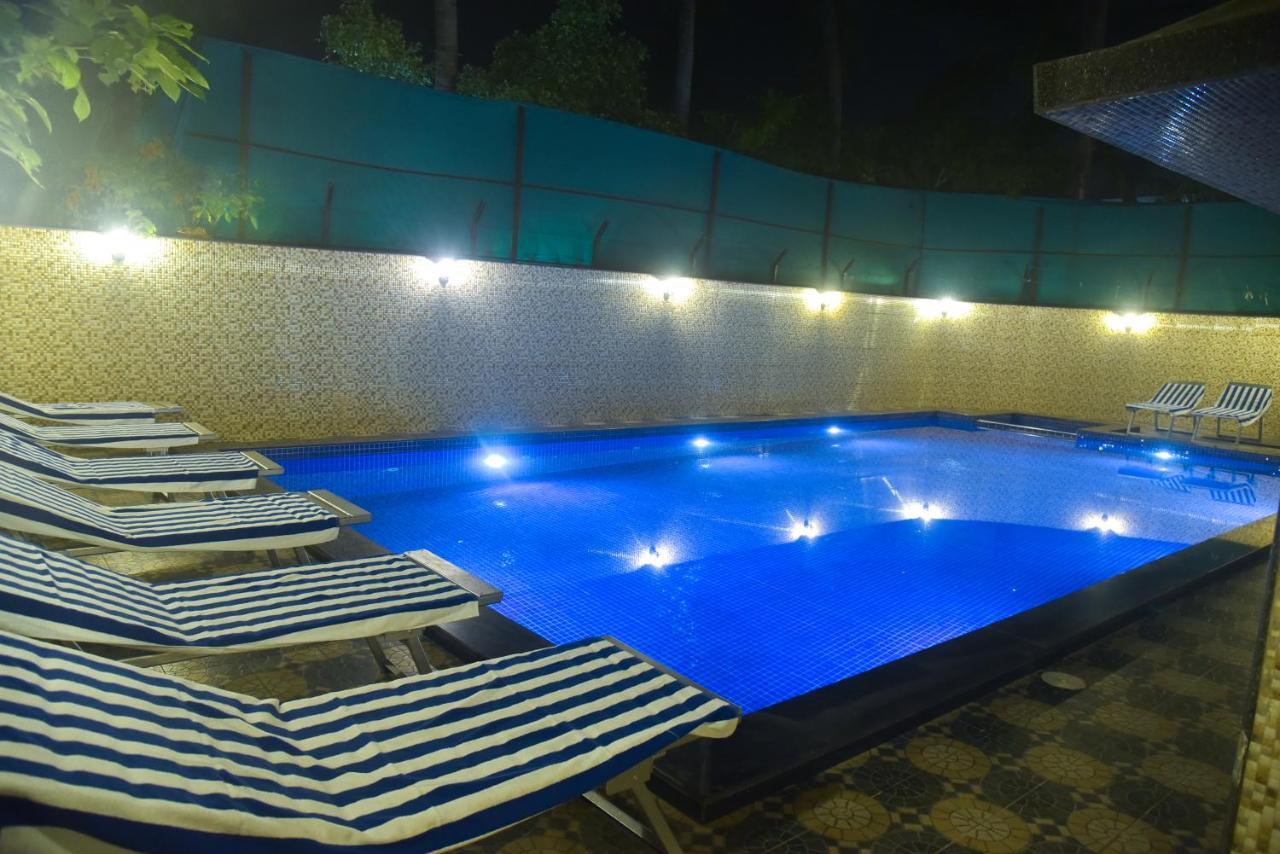 Don Hill Beach Resort Candolim Esterno foto