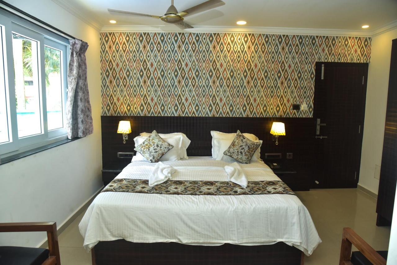 Don Hill Beach Resort Candolim Esterno foto